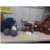 Image 1 : Quantity of Yarn : 7 Large Rolls, Knitting Needles & More