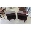 Image 1 : 2 Night Stands 24'' x 20'' x 14''