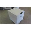 Image 2 : Rolling 2 Drawer Cabinet / Night Stand 20'' x 20'' x 17''