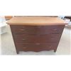 Image 2 : Oak Dresser 32'' x 42'' x 19'' (Has Been Painted) with Mirror 