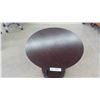 Image 2 : Stand 24'' Tall x 24'' Across