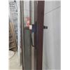 Image 2 : Aluminum Storm Door 31 3/8'' x 79 1/2'' 