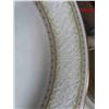 Image 8 : 32 Pieces of Noritake Dinnerware 