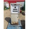Image 1 : 1950s Electric Gas Pump Bowser Model 527 TV