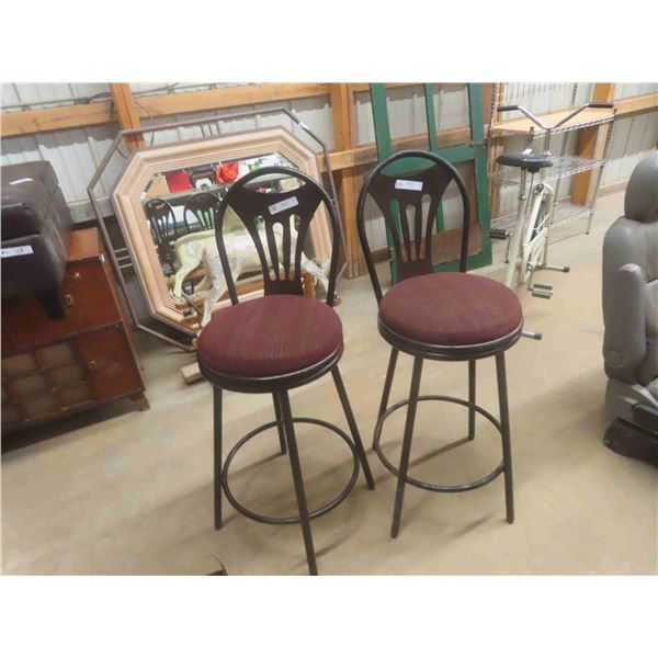 2 Swivel Bar Stools