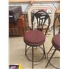 Image 3 : 2 Swivel Bar Stools