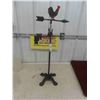 Image 1 : Metal Wind Vane with Chicken Display 34'' Tall