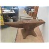Image 7 : Henry Wright 109lbs Anvil Approx. 100 Years Old