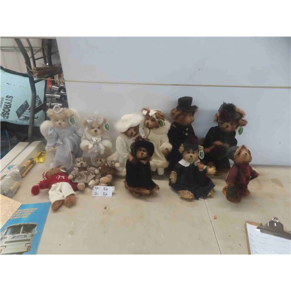 12 Bearington Collection Bears