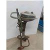 Image 7 : Vintage Evinrude Sportsmen Outboard on Stand 