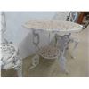 Image 3 : Metal Bistro Table and 2 Chairs