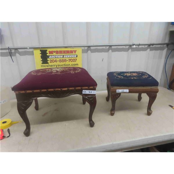 2 Ottomans with Tapestry 14'' x 19'' x 14'' & 12'' x 13'' x 11'' 