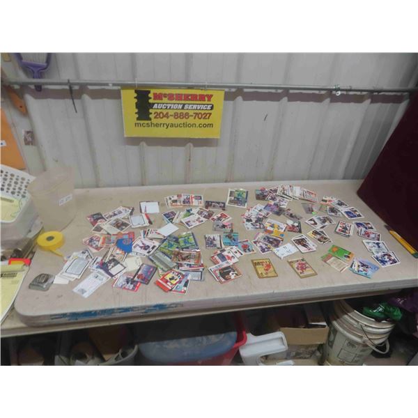 Quantity of (Not To Old) Hockey Cards 