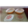 Image 4 : 8 Pieces Pyrex Friendship Pattern