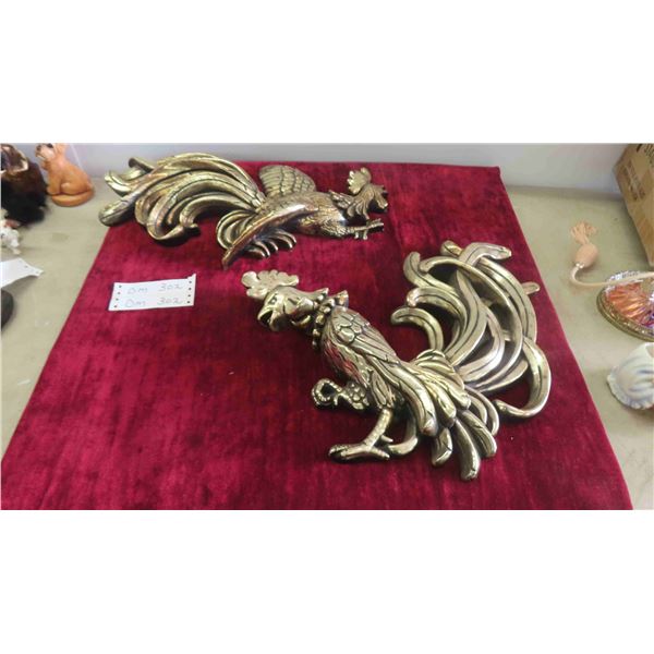 2 Decorative Wall Chickens Approx 16 1/2'' x 15''