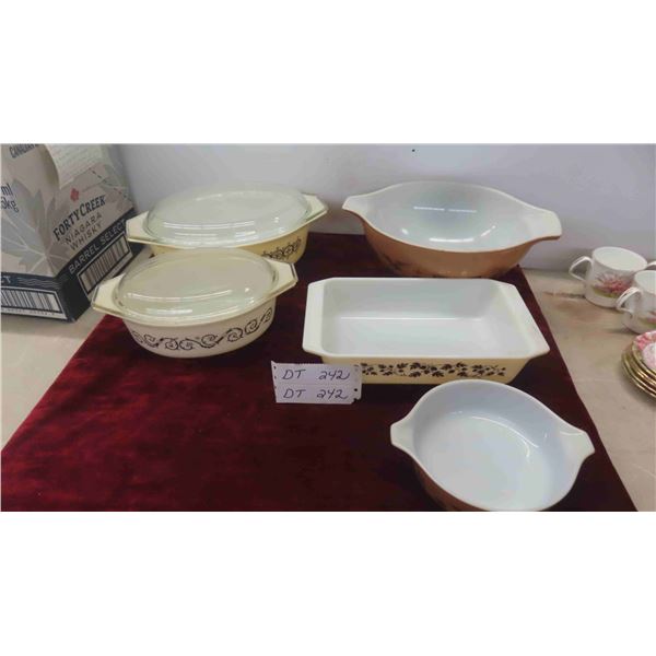 7 Pieces Pyrex Casserole Dishes with Lids, Baking Dish, Mixing Bowl