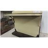 Image 3 : Vintage Enamel Shelf 20'' x 22'' x 8''