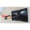 Image 5 : 3 New Shovels