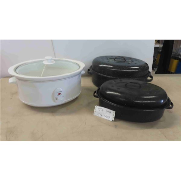 2 Roasters , Slow Cooker