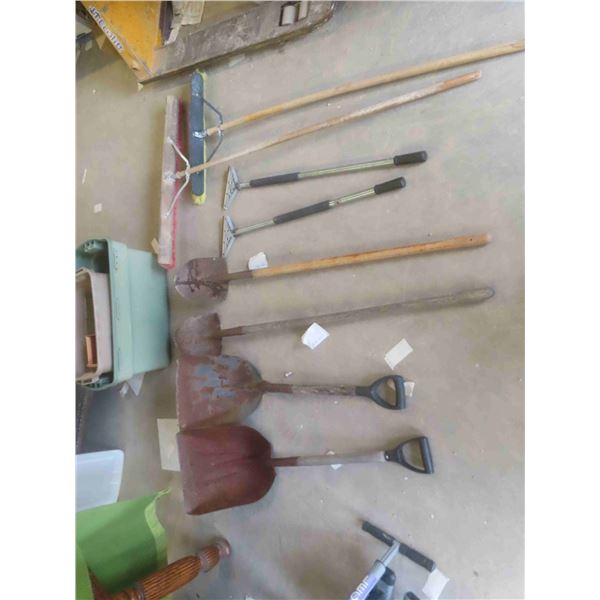 8 Hand Yard Tools: Push Broom, Shovels, Scrapers 