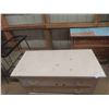 Image 3 : Painted 3 Drawer Dresser 32'' x 36'' x 17 1/2''