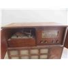 Image 3 : Marconi Cabinet Radio/Record Player 31'' x 32'' x 16'' - Owner Says It Works