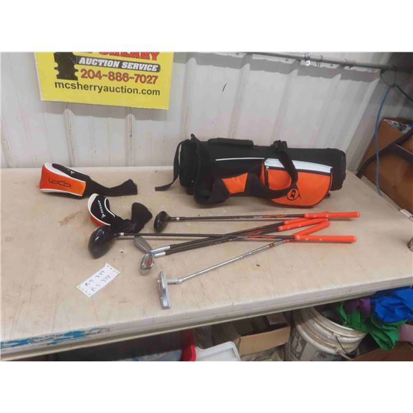 J.R. Riltrajeo Golf Clubs with Bag