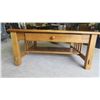 Image 7 : Oak Coffee Table with Glass Insert 36'' x 36'' x 16'' 