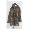 Image 3 : Military Camo Jacket Size Large?
