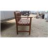 Image 3 : Deacons Bench 47'' x 20'' x 31''