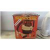 Image 3 : Super Wet and Dry Vac , Window Kit, New Old Stock Washing Machine 