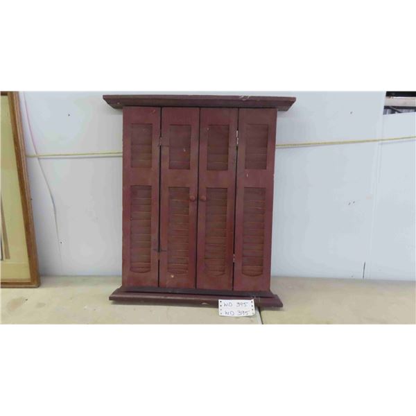 Shutter Framed Mirror 21 1/4'' x 24 1/2''