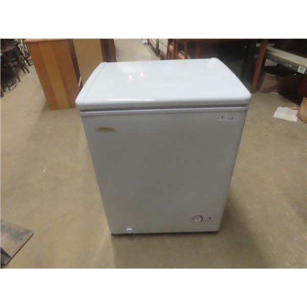 Danby DCF 401W Deep Freeze 