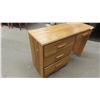 Image 2 : Maple/Maple-Style Desk 30'' x 43'' x 16''