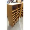 Image 2 : 2 Organizer Shelves Each 50'' x 29 1/2'' x 13'' 