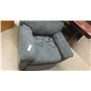 Image 3 : Power Recliner