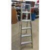 Image 2 : Aluminum 6ft Step Ladder