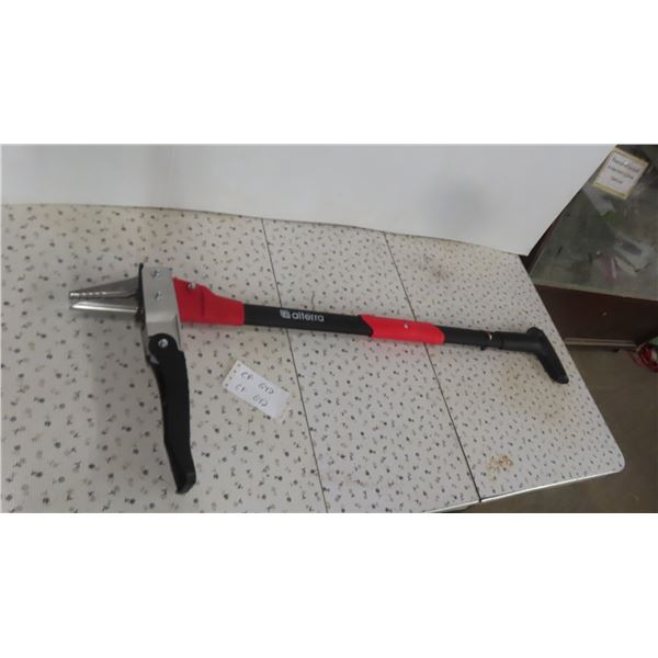 New Alterra Weed Picker