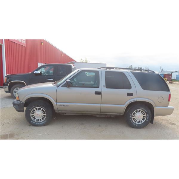 2001 GMC Jimmy SLS 4.3 L Automatic 4x4 Not Running with TOD Needs Motor Repair
