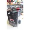 Image 2 : Motomaster Battery Charger/Engine Starter 40/2/200 Amp 