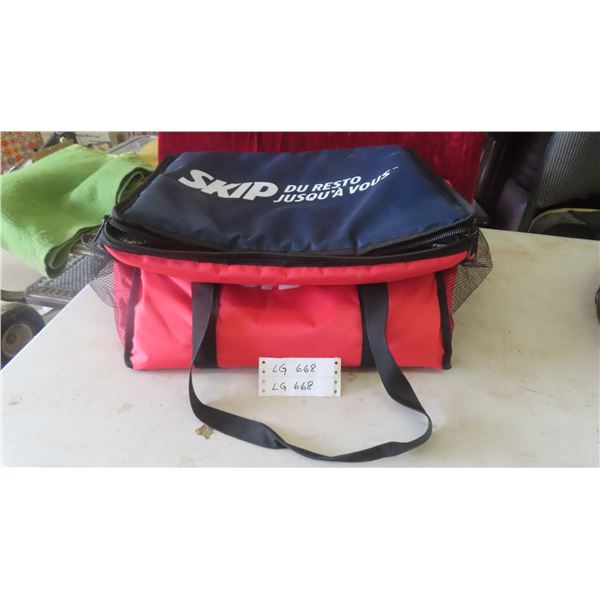 Insulated Bag from Skip The Dishes (French?)
