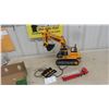 Image 1 : Tonka Ladder Firetruck, Remote Control Crane 