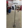Image 1 : Modern Floor Lamp
