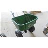 Image 5 : 2 Yard Fertilizer Spreaders 