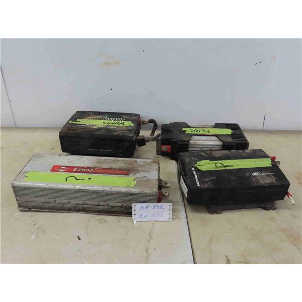 4 Power Inverters - 2 Work, 2 Condition Unknown