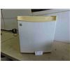 Image 1 : GE Mini Fridge No Shelves 17 1/4'' x 18 1/2'' x 19 1/2'' 