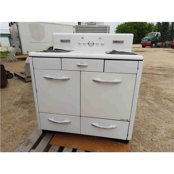 Vintage 1940s/50s Stove 120V with Warming Drawers, Timer, 