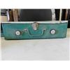 Image 3 : Coleman Propane Stove, 2 Propane Lanterns & More