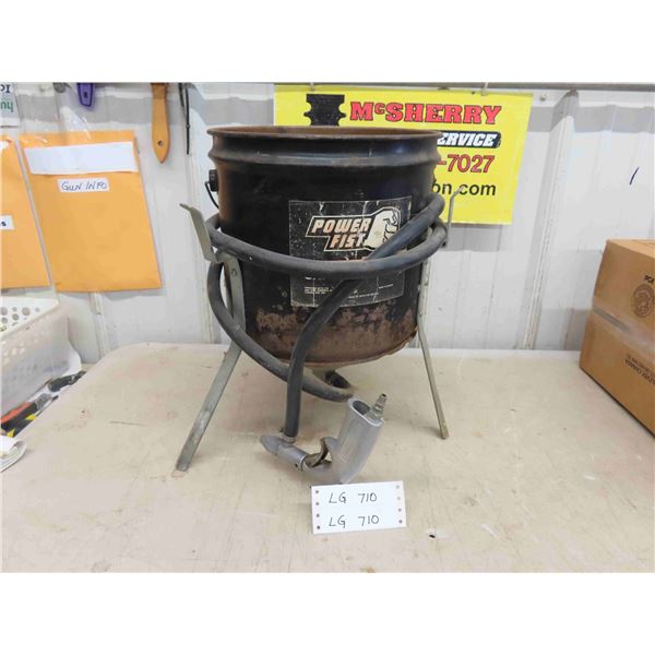 Powerfist Sandblaster