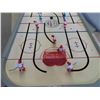 Image 8 : Table Top Hockey Game 37'' x 20 1/2'' with Hockey Players and Puck